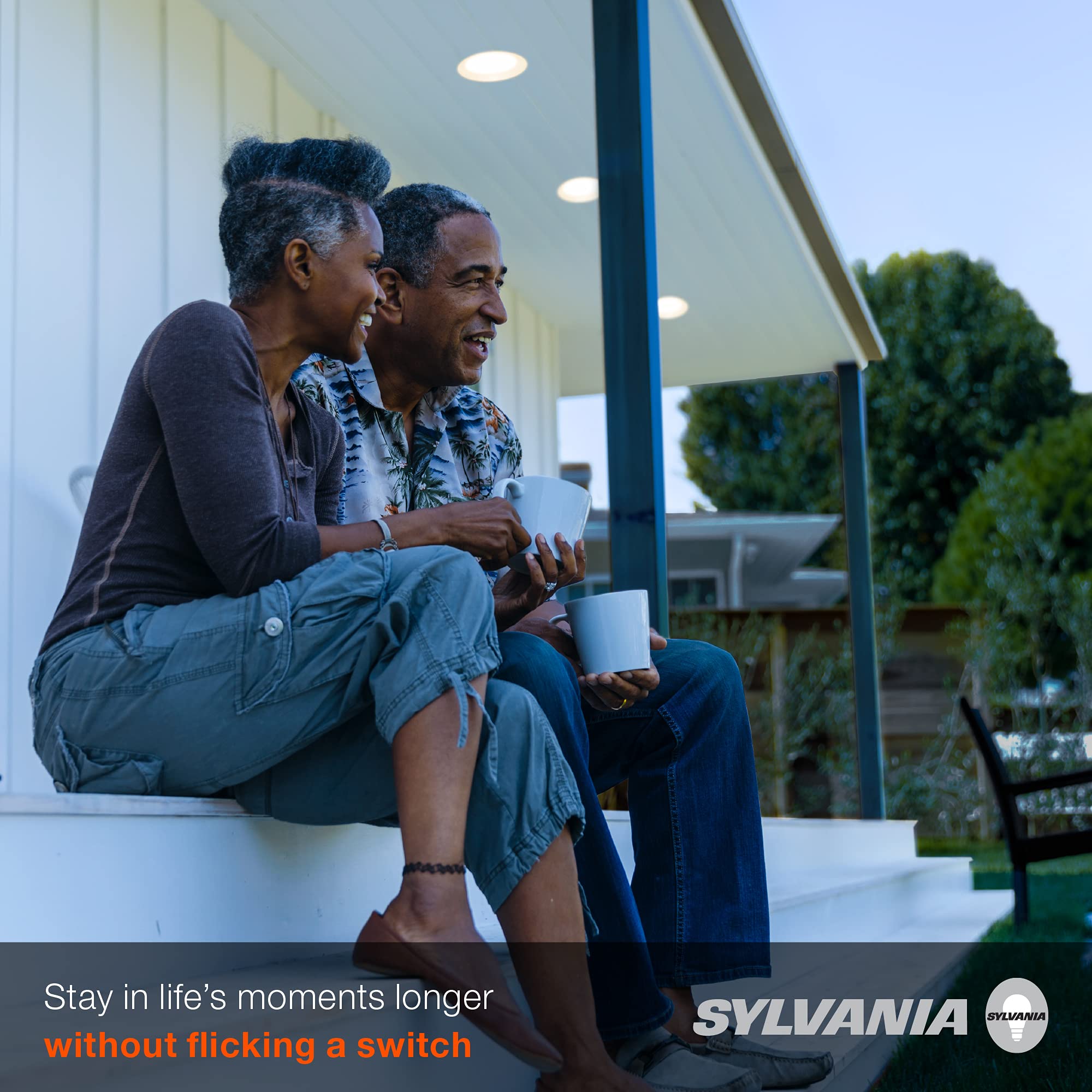 Sylvania Dusk to Dawn PAR38 LED Light Bulb with Auto On/Off Light Sensor, 120W=14W, 1250 Lumens, 5000K, Daylight - 1 Pack (41363) - Image 5