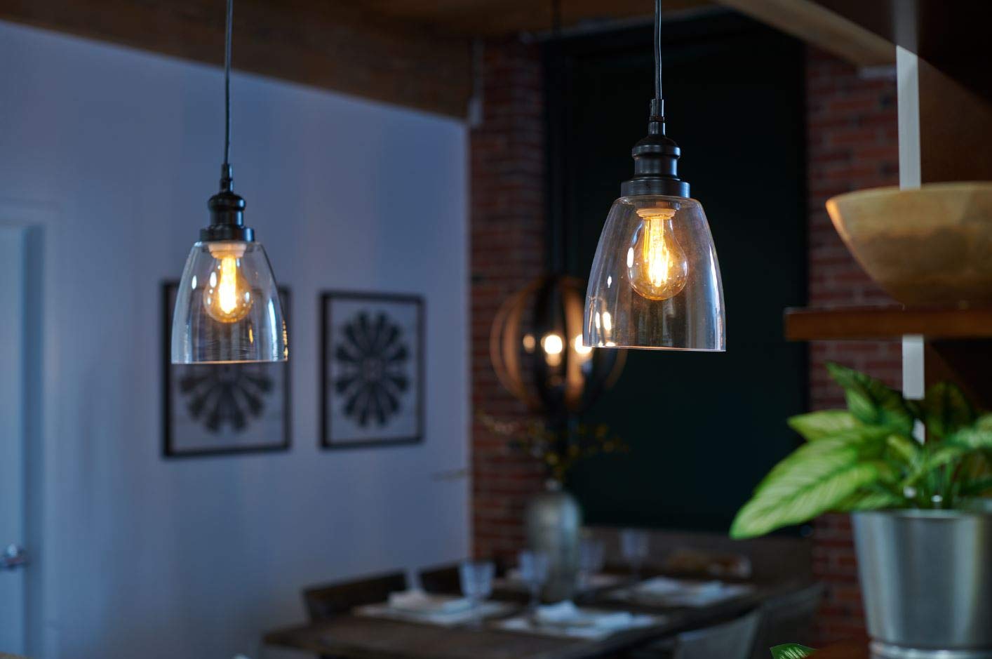 Sylvania LED Vintage Amber Glow A15 Light Bulb, 40W Equivalent Efficient 4.5W, Dimmable, Medium Base - 1 Pack (75343) - Image 4